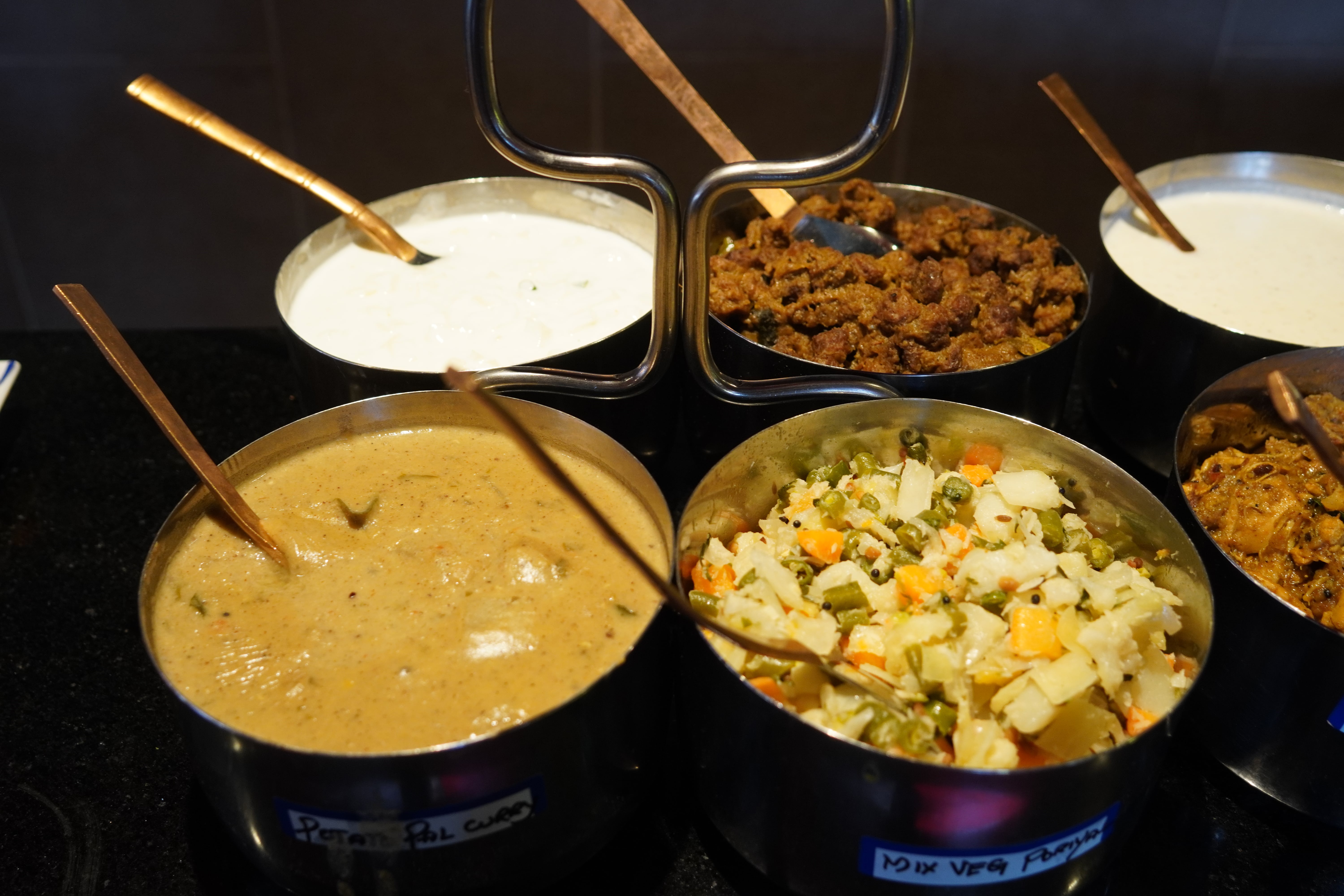 Fresh prepared Indian food in Ottawa